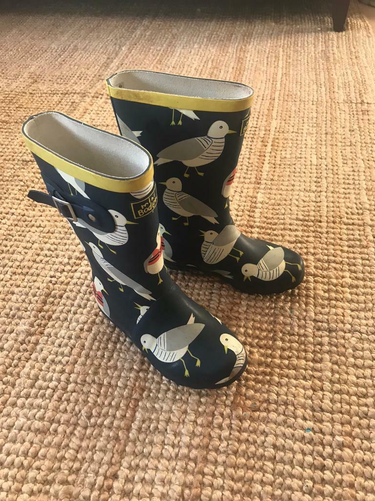 boden rain boots